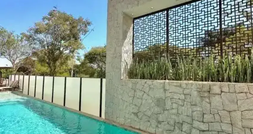 Casa de Condomínio à Venda no Jardins Madri, Goiânia – 5 Suítes