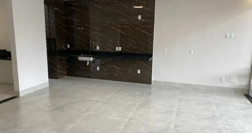 Casa à Venda no Residencial Porto Seguro, Goiânia – 3 Suítes, 185m²