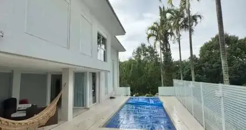 Casa de Condomínio à Venda no Jardins Valência, Goiânia – 332m², 5 Quartos