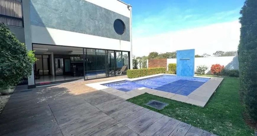 Casa de Condomínio à Venda no Jardins Munique, Goiânia – 747m²