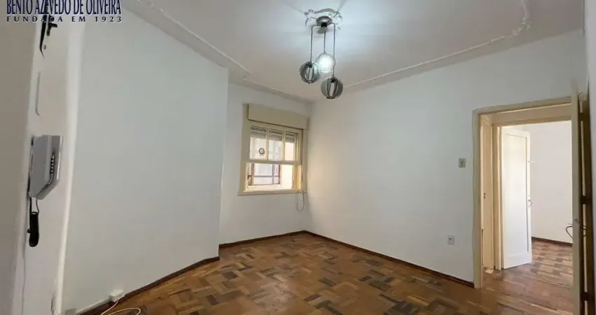 Apartamento de dois dormitórios na Cidade Baixa