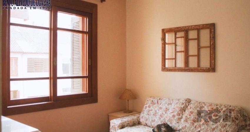 Apartamento 2 dormitórios,na república,próximo Rua Lima e Silva