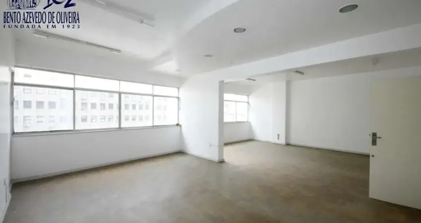 Casa comercial para alugar na Rua Siqueira Campos, 1184, Centro Histórico, Porto Alegre