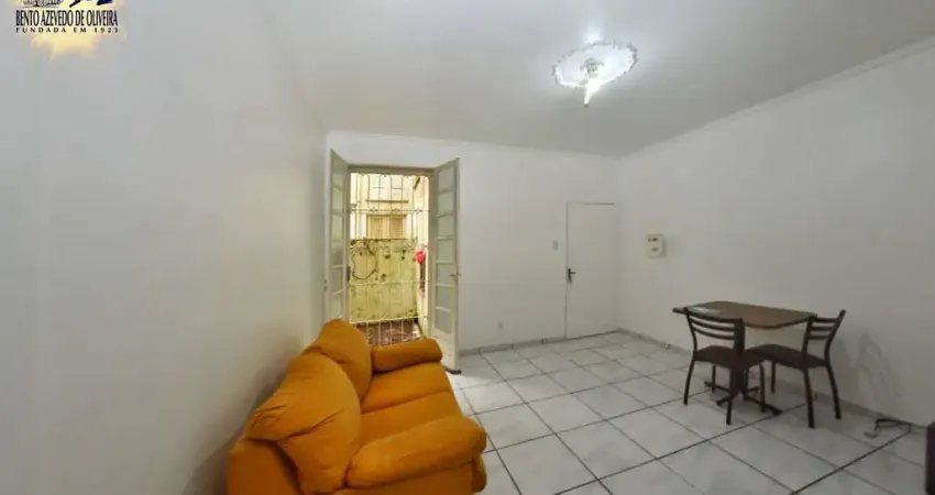 Imperdível: apartamento térreo com dois pátios na cidade baixa