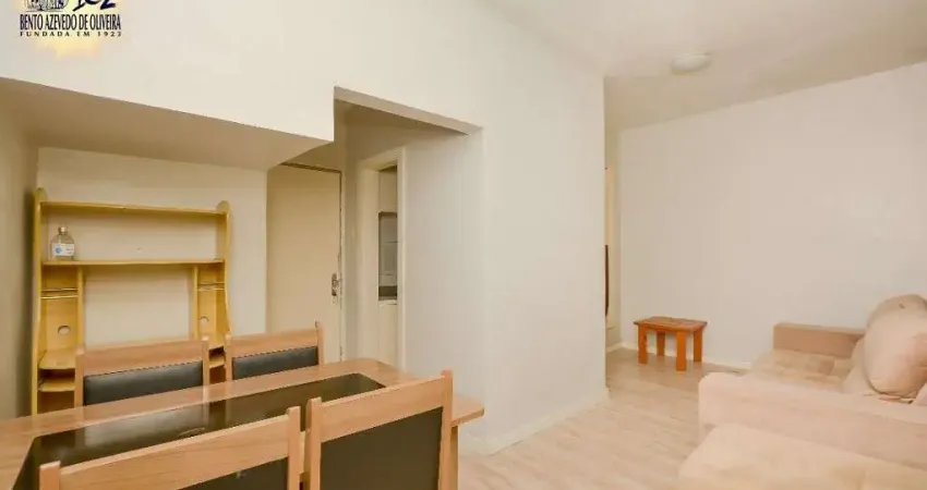 Apartamento semi mobiliado de um dormitório no centro histórico