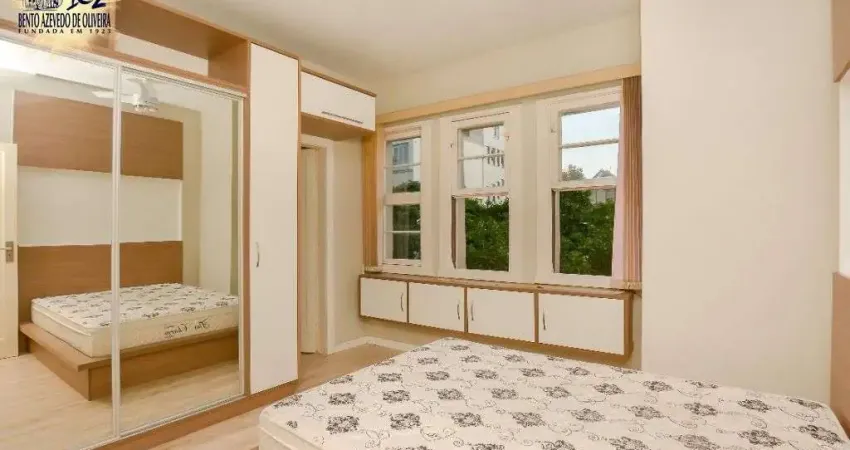 Apartamento semi mobiliado de um dormitório no centro histórico