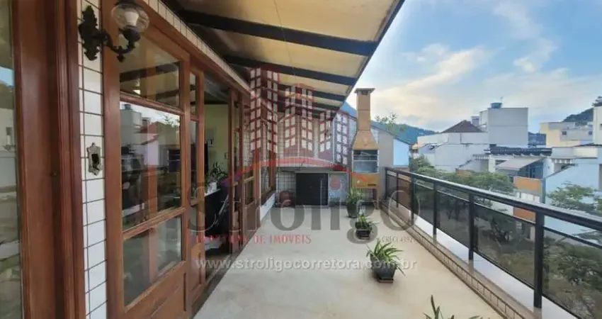 A287 Ampla cobertura com 4 quartos, Centro- Nova Friburgo-RJ