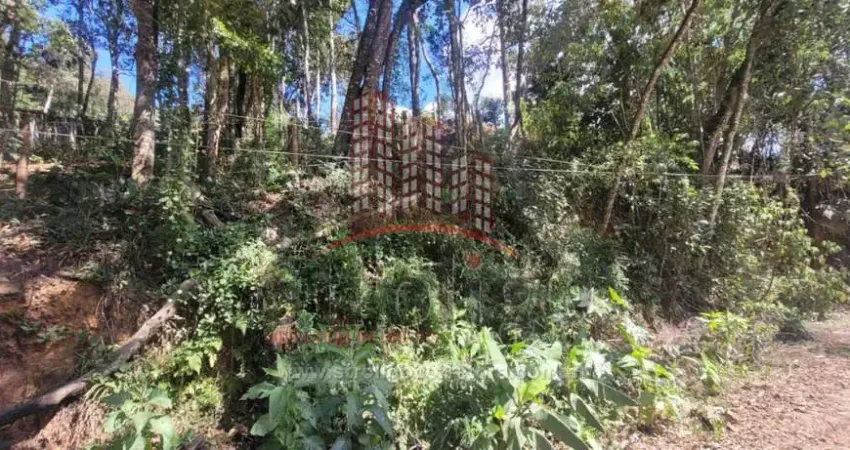 T134 Terreno com ótima localização em Mury, Nova Friburgo-RJ
