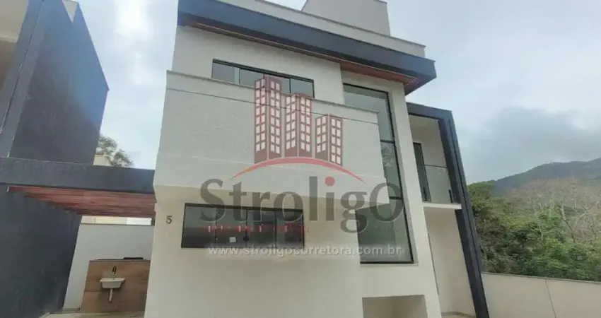 Casa com 3 quartos à venda no Cônego, Nova Friburgo