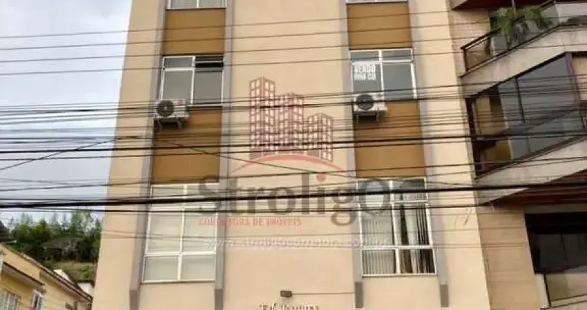A330 Apartamento com ótima localização Centro, Nova Friburgo-RJ