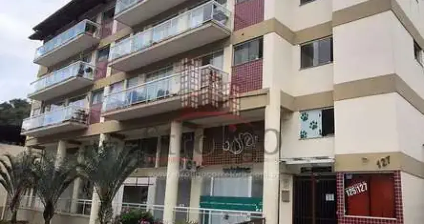 A377 Apartamento amplo com 2 quartos, Centro-Nova Friburgo-RJ