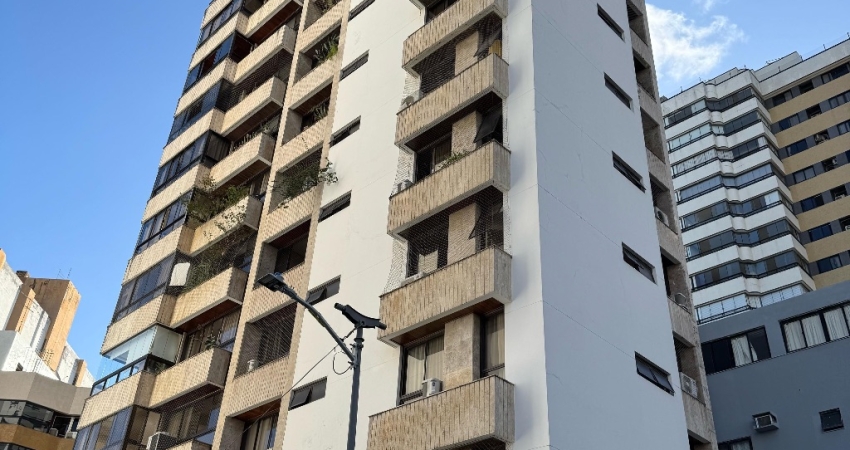 Apartamento com 3 quartos à venda na Rua do Ébano, 105, Caminho das Árvores, Salvador