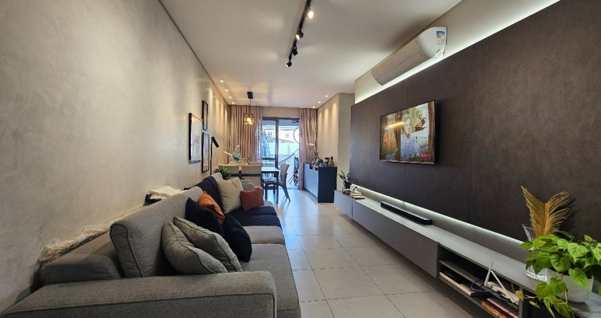 Lindo apartamento pronto para morar, com terraço todo ensolarado.