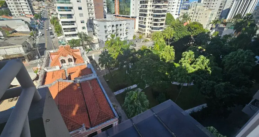 Excelente apartamento e condomínio na beira norte próximo shopping beira mar.