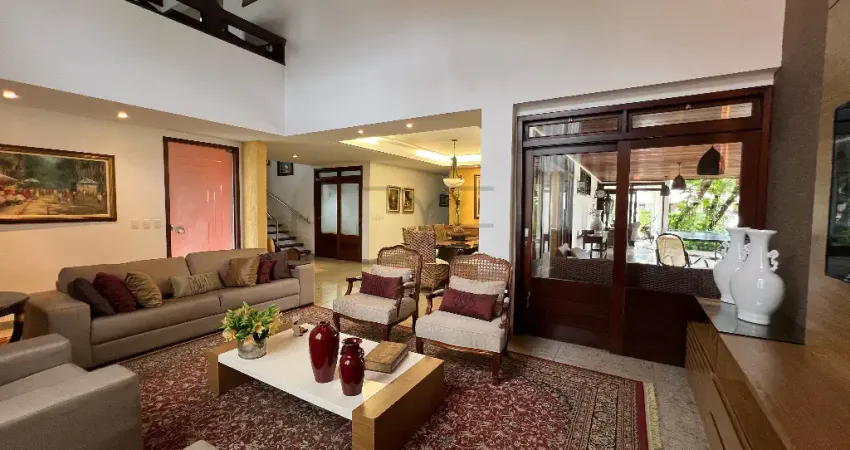 Casa a venda no Condomínio Green Village com 4 suítes em Natal - RN