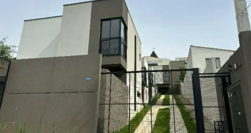 Casa com 3 quartos à venda na Rua Nossa Senhora do Rocio, 223, Santa Cândida, Curitiba
