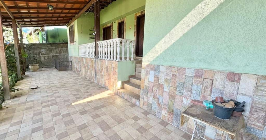 Casa para Venda em Belo Horizonte, Glória, 3 dormitórios, 2 banheiros, 3 vagas