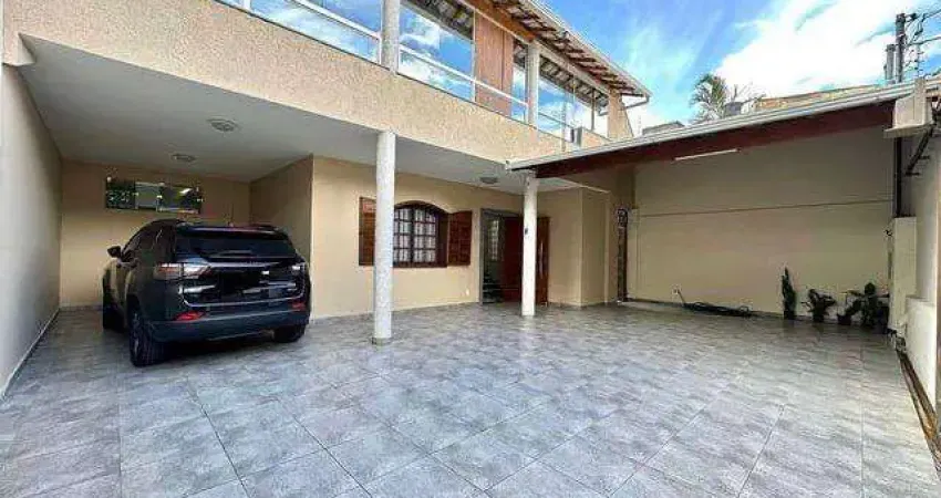 Casa para Venda em Belo Horizonte, Caiçaras, 5 dormitórios, 4 suítes, 4 banheiros, 6 vagas