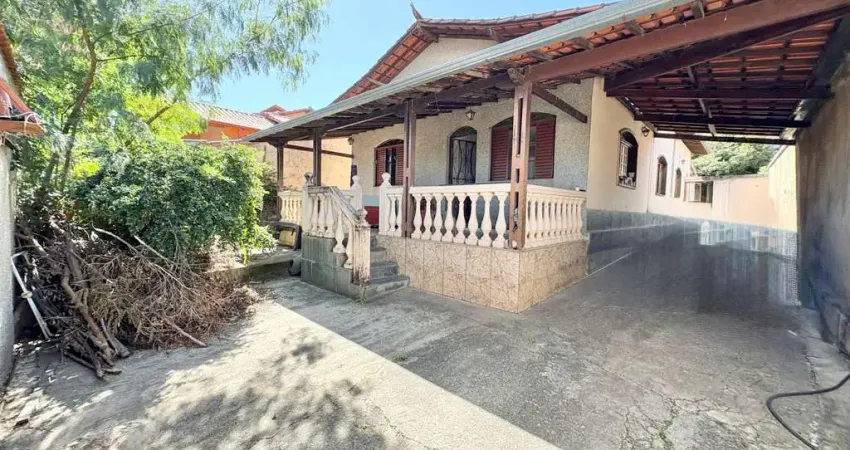 Casa para Venda em Contagem, Xangri-Lá, 3 dormitórios, 2 banheiros, 3 vagas