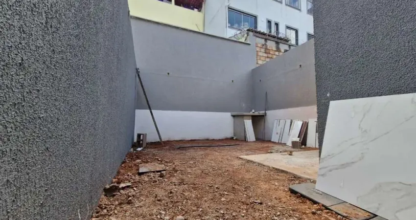 Casa Geminada para Venda em Contagem, Cândida Ferreira, 3 dormitórios, 2 banheiros, 2 vagas
