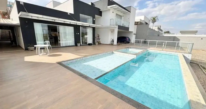 Casa para Venda em Esmeraldas, Aldeias do Lago, 4 dormitórios, 5 banheiros, 6 vagas