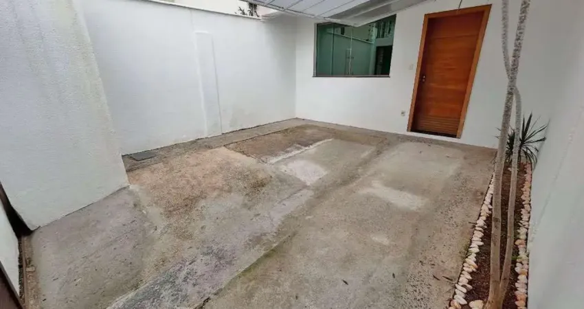 Casa Geminada para Venda em Belo Horizonte, Paquetá, 2 dormitórios, 2 suítes, 3 banheiros, 2 vagas