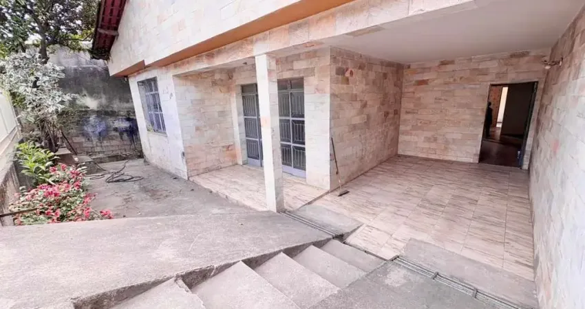 Casa para Venda em Belo Horizonte, Serrano, 3 dormitórios, 2 banheiros, 2 vagas