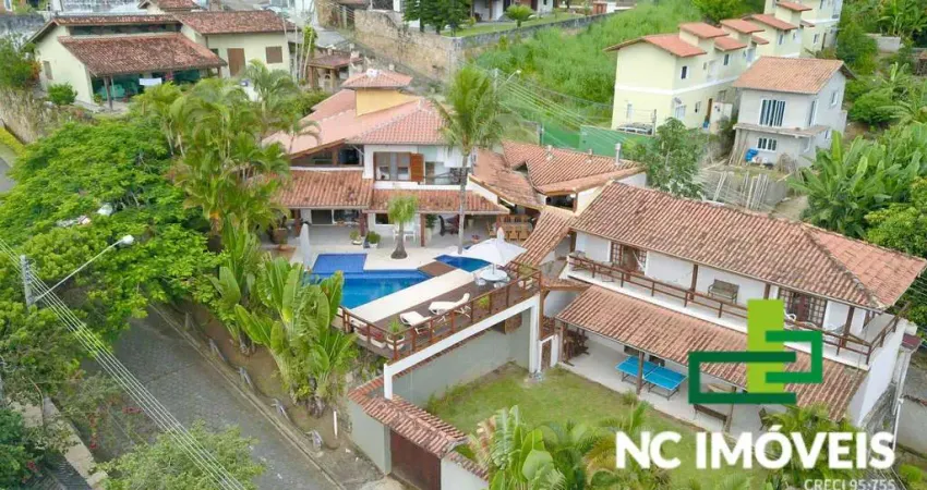 Venda | Luxuosa Casa No bairro São Francisco em São Sebastião