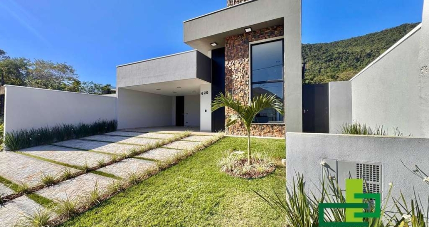 Casa em condomínio fechado com 4 quartos à venda no Mar Verde, Caraguatatuba 