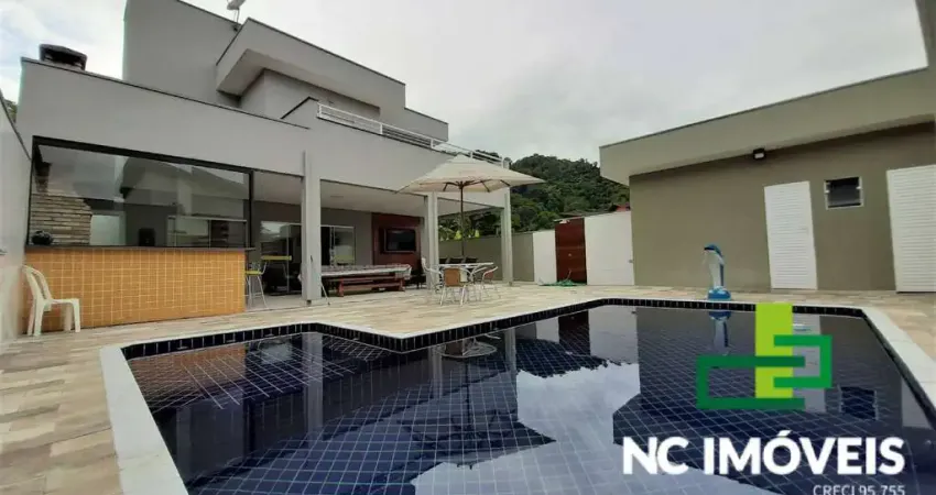 Venda e Temporada | Lindo e Elegante Sobrado no Mar Verde
