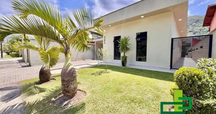 Venda - casa térrea mobiliada e decorada no condomínio mar verde.