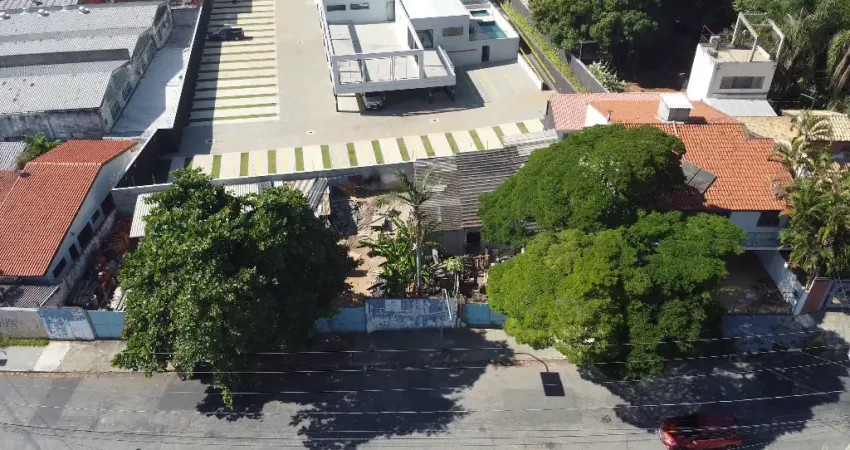 Terreno à venda na Rua Ângelo Vial, 67, Jardim Refúgio, Sorocaba