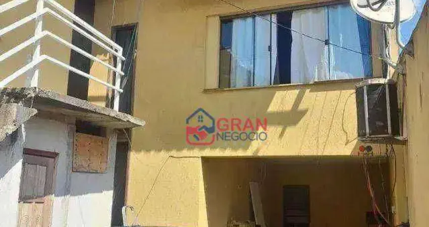 Casa com 4 quartos à venda na Rua João Sikora, Umbará, Curitiba