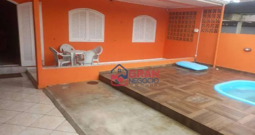 Casa com 6 quartos à venda na Avenida Atlântica, 29, Balneário Gaivotas, Matinhos