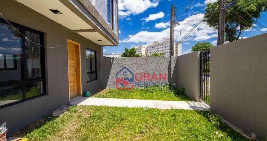 Sobrado com 3 dormitórios à venda, 144 m² por R$ 599.000,00 - Lindóia - Curitiba/PR
