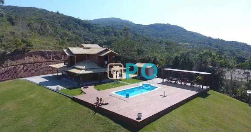 Chácara com 5 dormitórios à venda, 10000 m² por R$ 2.000.000,00 - Escalvados - Navegantes/SC