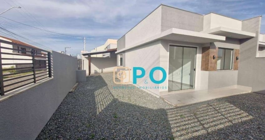 Casa com 2 dormitórios à venda, 54 m² por R$ 550.000 - Gravatá - Navegantes/SC