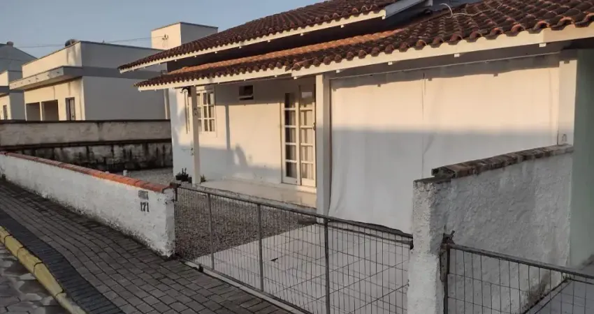 Casa com 2 quartos à venda na Rua José Fischer, 171, Pomerania, Guabiruba