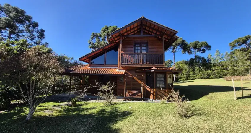 Casa em Clube de Campo com 1377m² de área e 125,8m² construidos