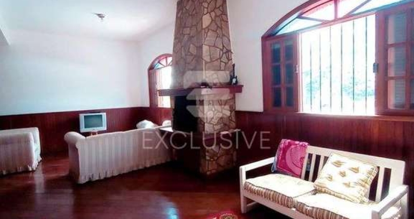 Casa com 4 dormitórios à venda, 445,8 m² por R$ 1.300.000, - Cônego - Nova Friburgo/RJ