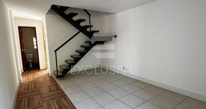 Casa com 2 dormitórios à venda, 70 m² por R$ 320.000,00 - Olaria - Nova Friburgo/RJ