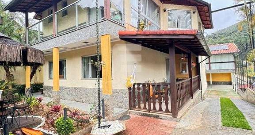 Casa com 4 dormitórios à venda por R$ 2.000.000 - Parque D.João VI - Nova Friburgo/RJ