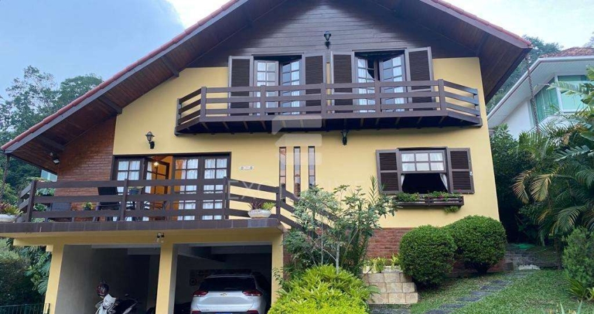Excelente Casa Colonial no Santa Elisa  - Nova Friburgo Rj