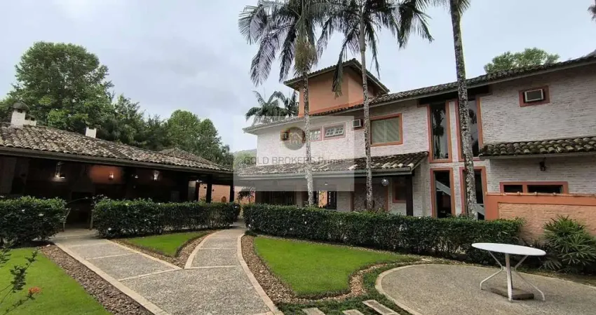 Casa com 04 suites praia de Pernambuco Guarujá jd-Albamar