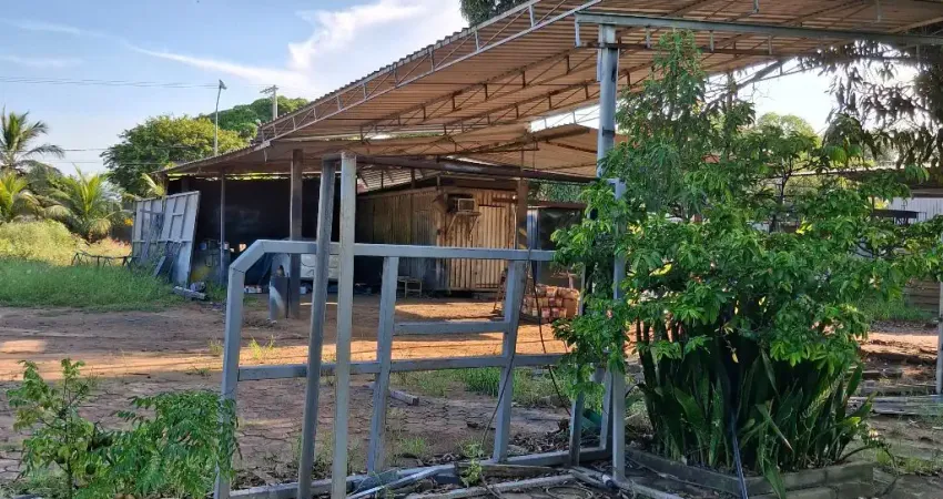 Terreno à venda na Rua Goitacases, 160, das Laranjeiras, Serra