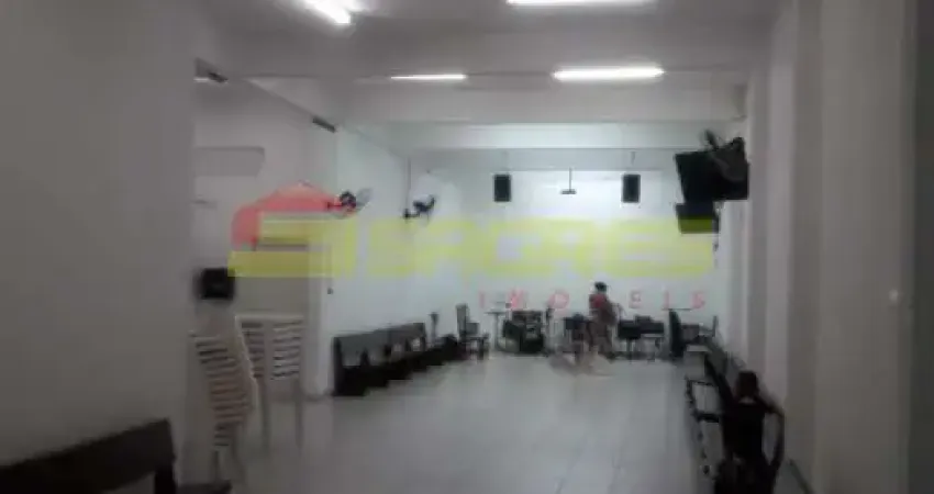Salão comercial 220m² na Vila Marieta por R$ 11.000,00