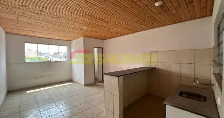 Kitnet com 01 Dormitório, Jardim Japão por: R$ 900,00