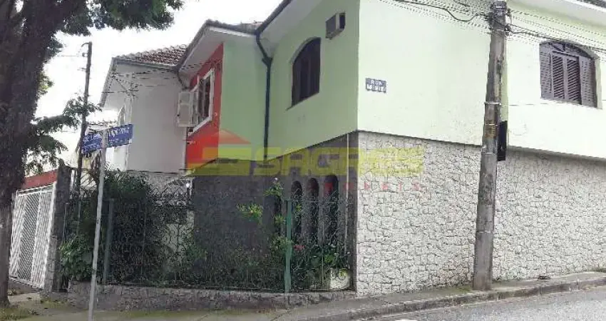Casa com 3 quartos à venda na Avenida Águas de São Pedro, 81, Vila Paulicéia, São Paulo