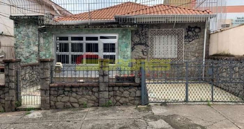 Casa com 3 quartos para alugar na Avenida Angelina, 577, Vila Leonor, São Paulo