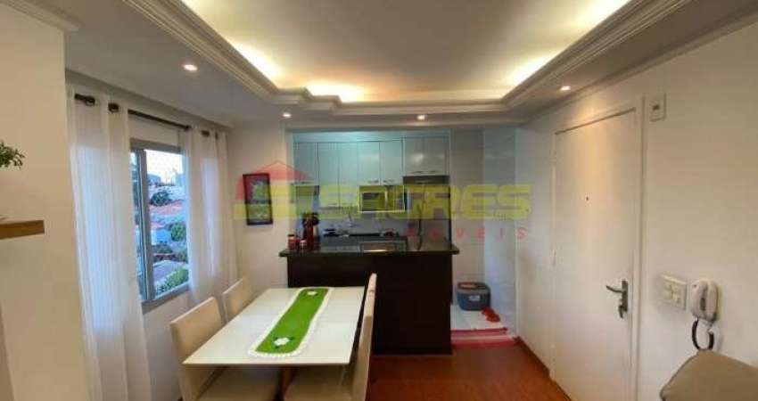 Apartamento com 2 Quartos à Venda, 44m² por R$ 290.000,00